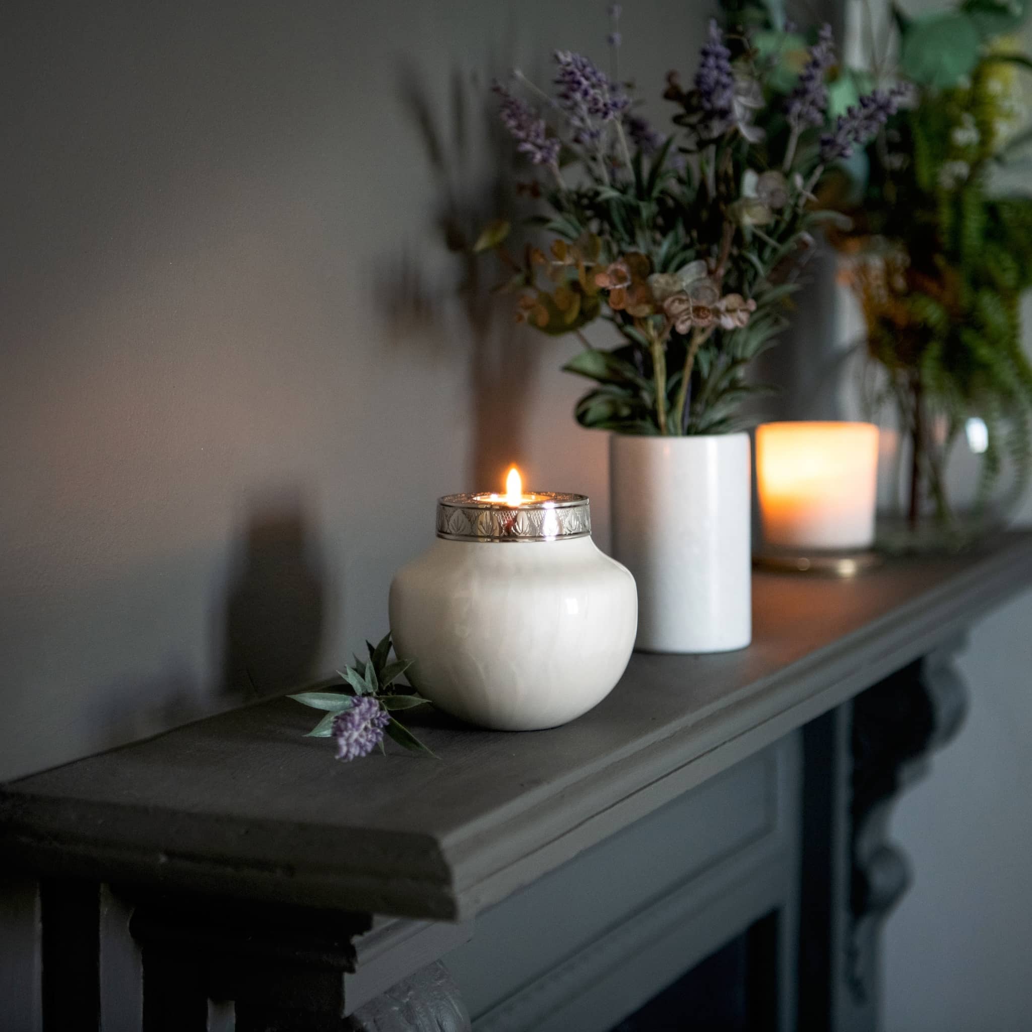 Small Candle Cremation Urn for Human Ashes – Small / Keepsake Urn, 50 Cubic Inches