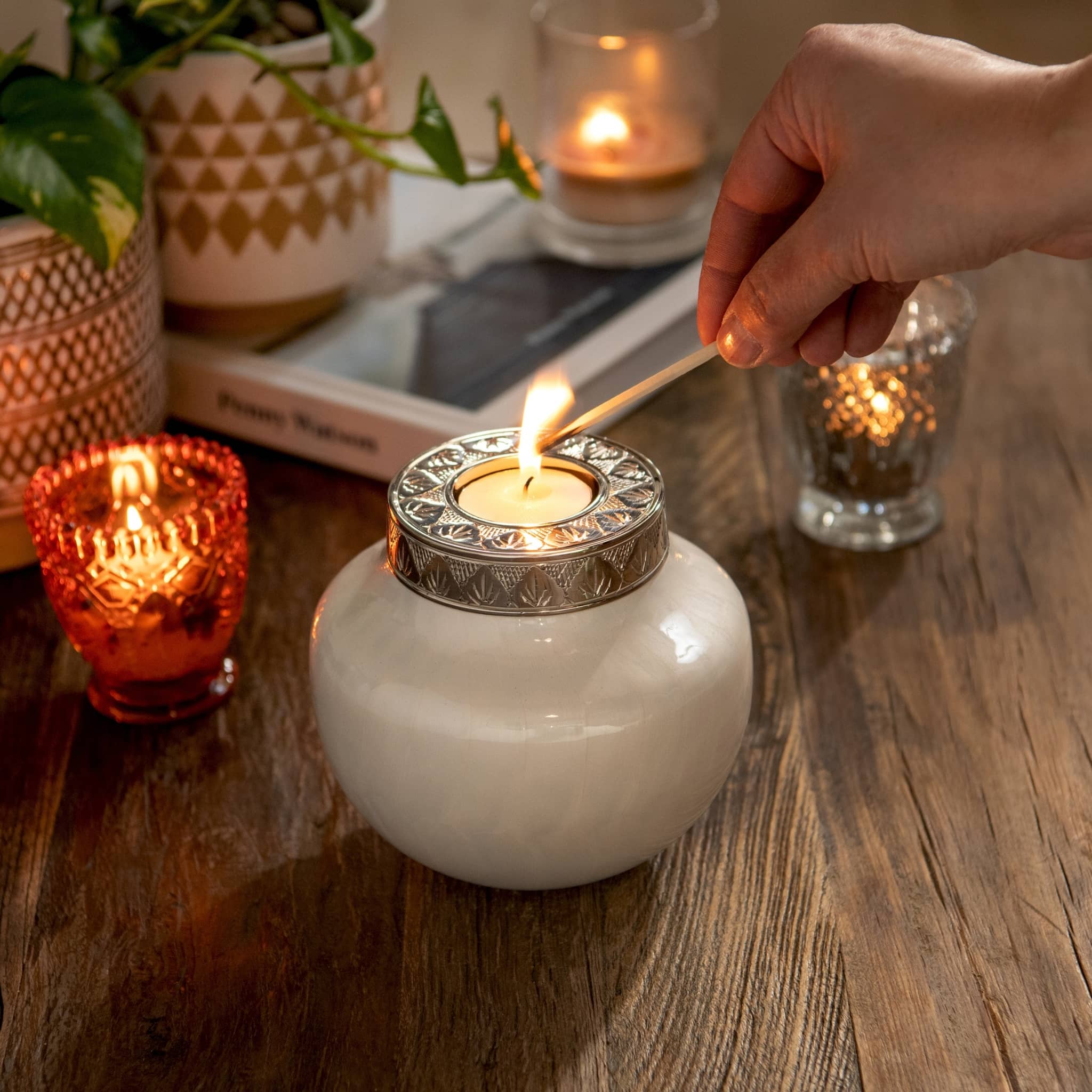 Small Candle Cremation Urn for Human Ashes – Small / Keepsake Urn, 50 Cubic Inches